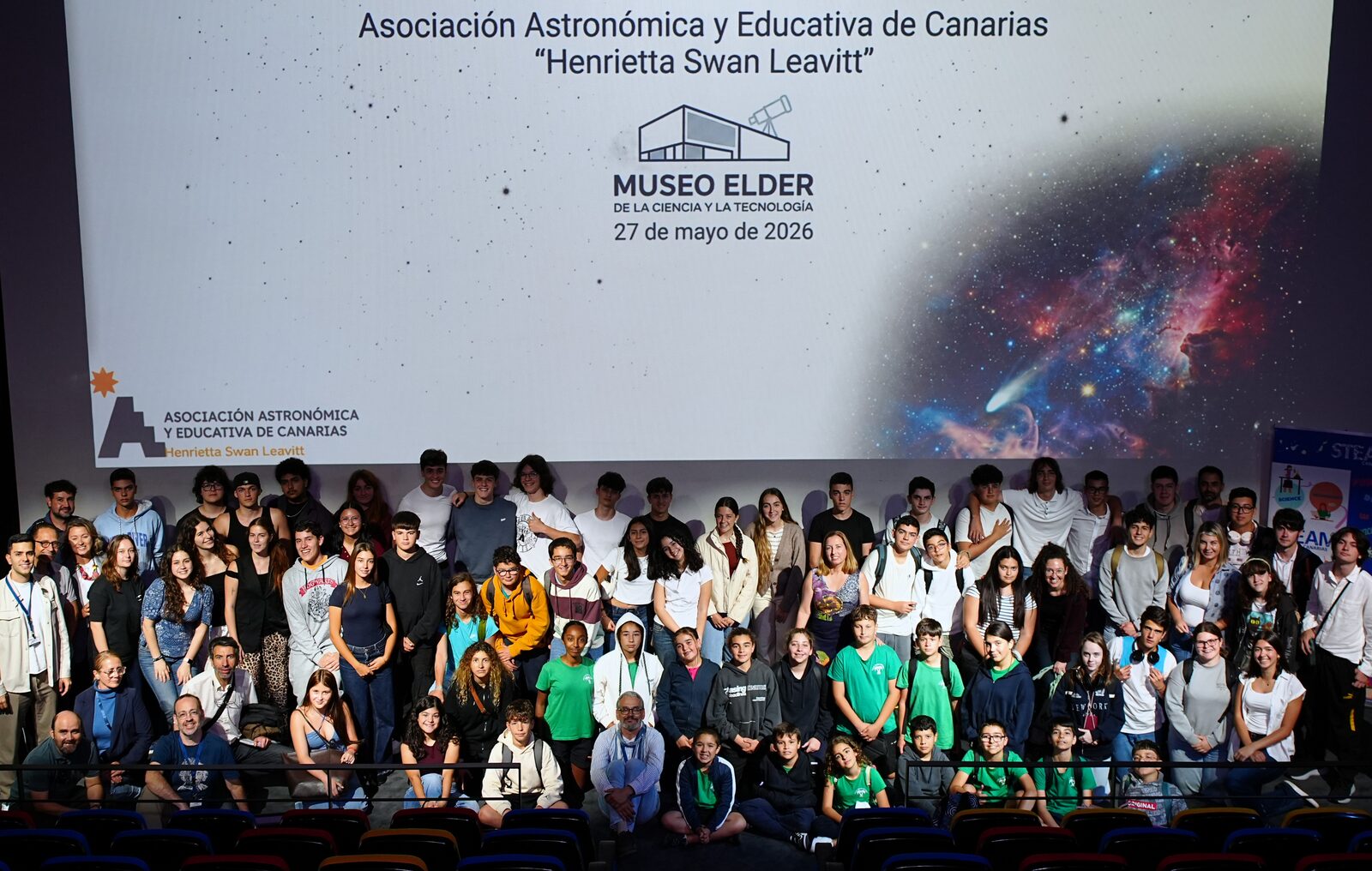 Fotografía de familia del III Evento Final AAEC-STEAM