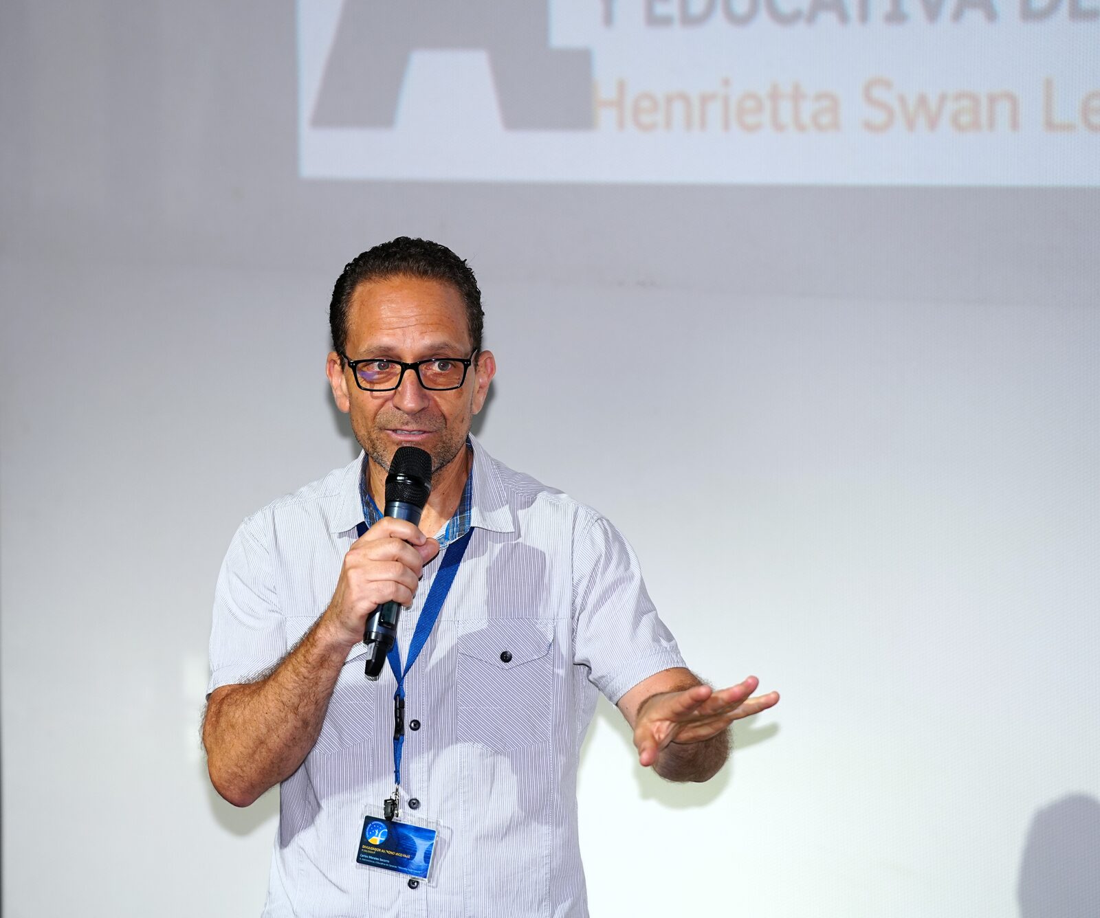 Carlos Morales durante la ponencia 'Hasta el infinito y más allá'
